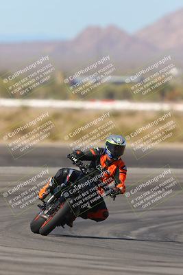 media/Mar-24-2025-Moto Forza (Mon) [[57ce5c5cff]]/1-Advanced Group/Session 2 Turn 11/